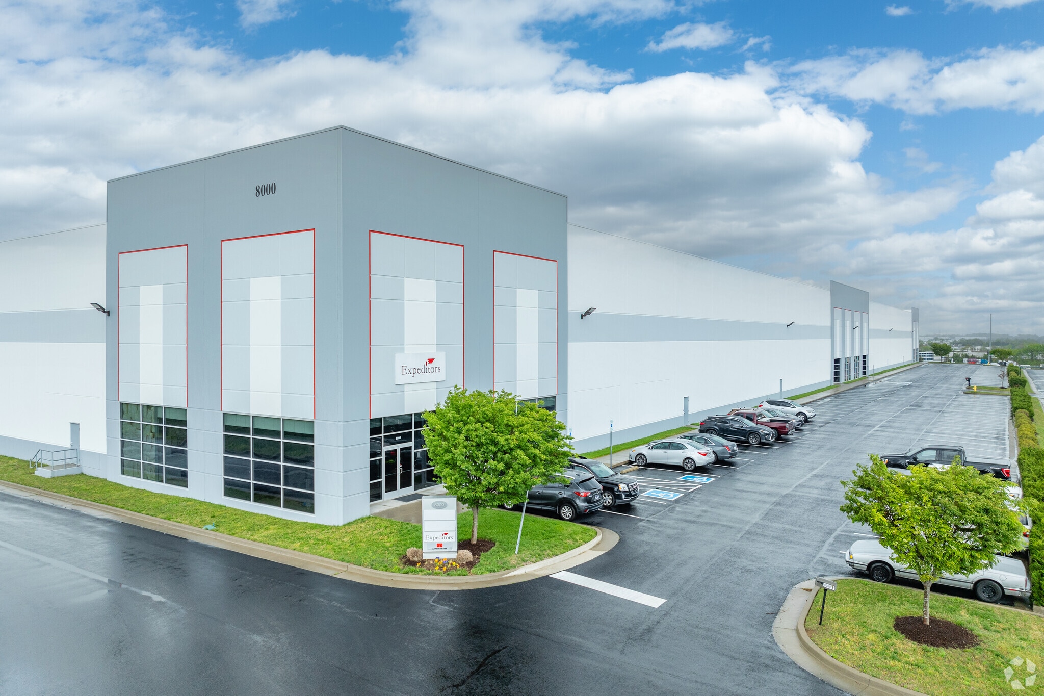 8000-8060 Centre Pointe Way, La Vergne, TN for Rent