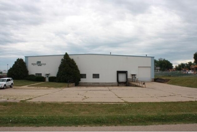 827 W Progress Dr, Dixon, IL for Sale