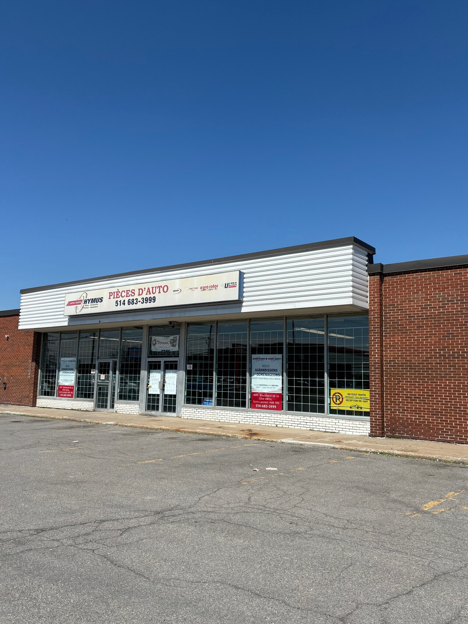 2315-2325 Boul Hymus, Dorval, QC for Rent