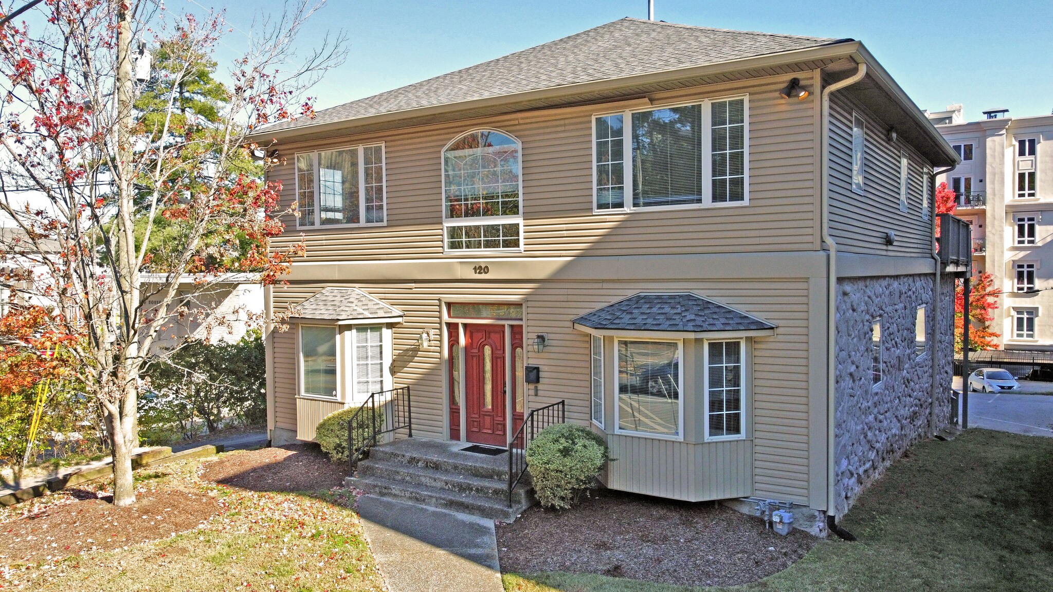 120 31st Ave N, Nashville, TN for Sale