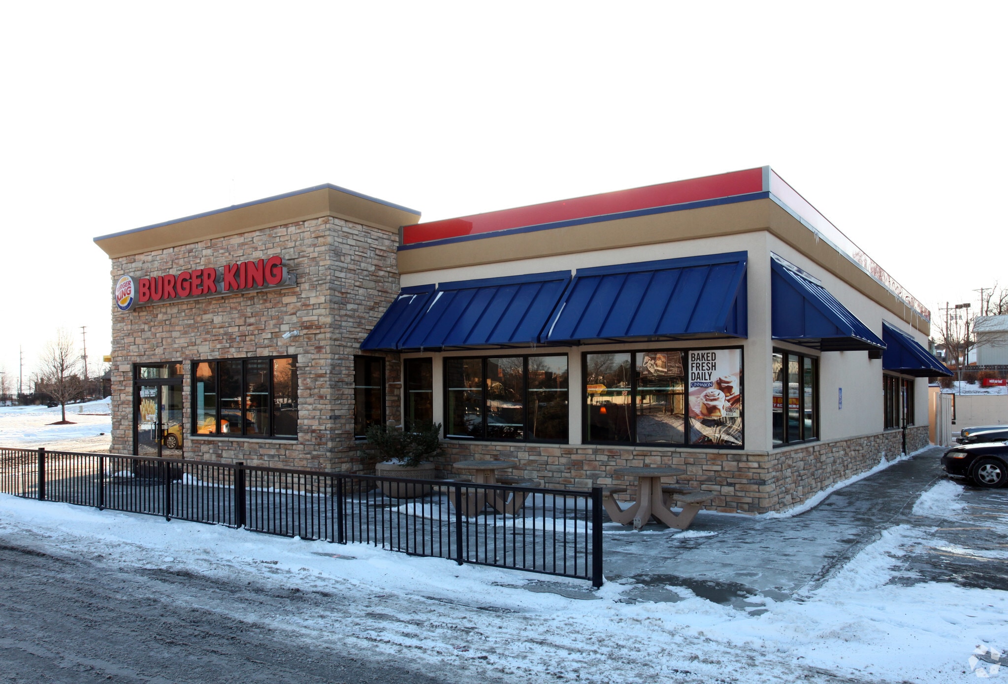 4460 Dodge St, Omaha, NE for Rent
