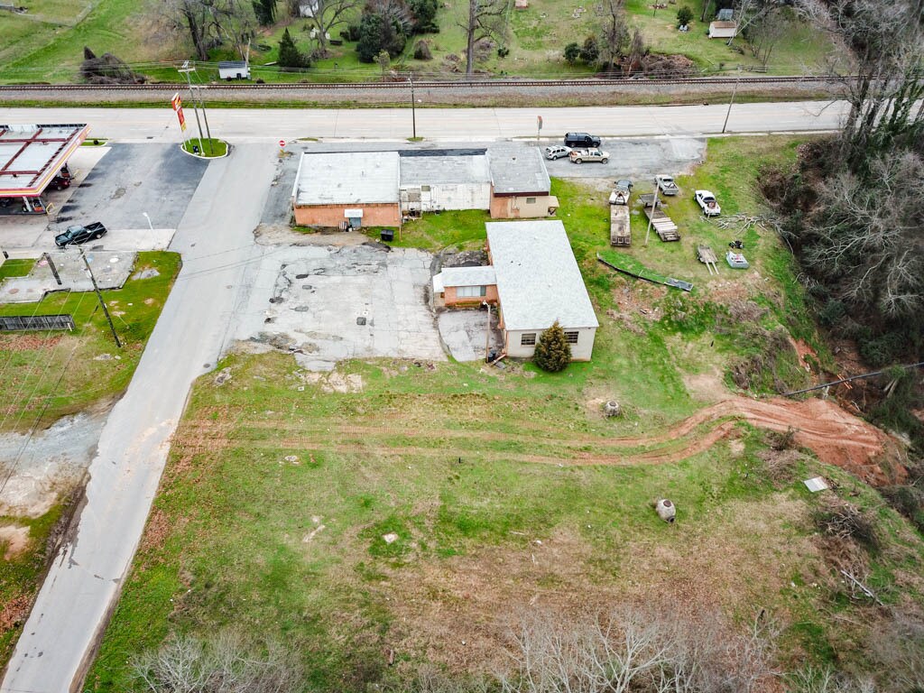 245 Thompson Blvd Union, SC 29379 Retail Property for Sale on