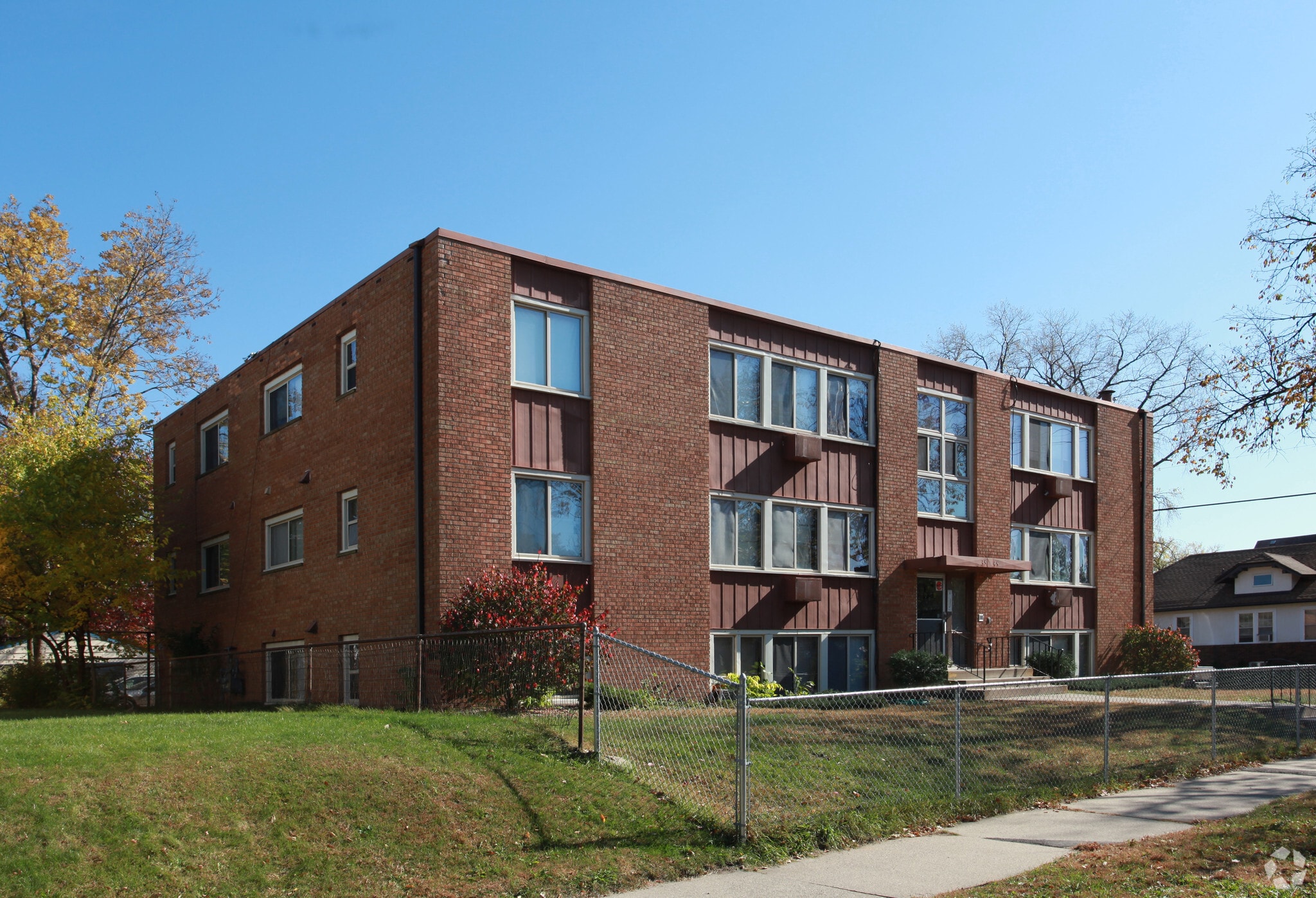 3545 12th Ave S, Minneapolis, MN for Sale