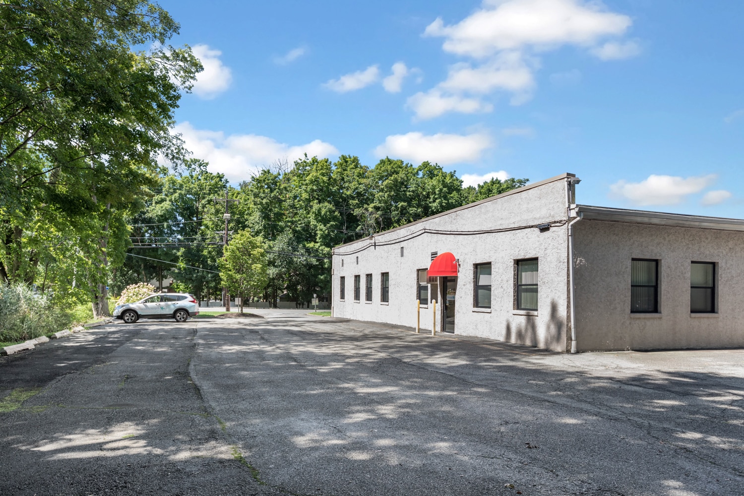 2190 Hamburg Tpke, Wayne, NJ for Rent