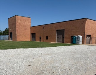 Wichita, KS Industrial - 4200 W Harry St