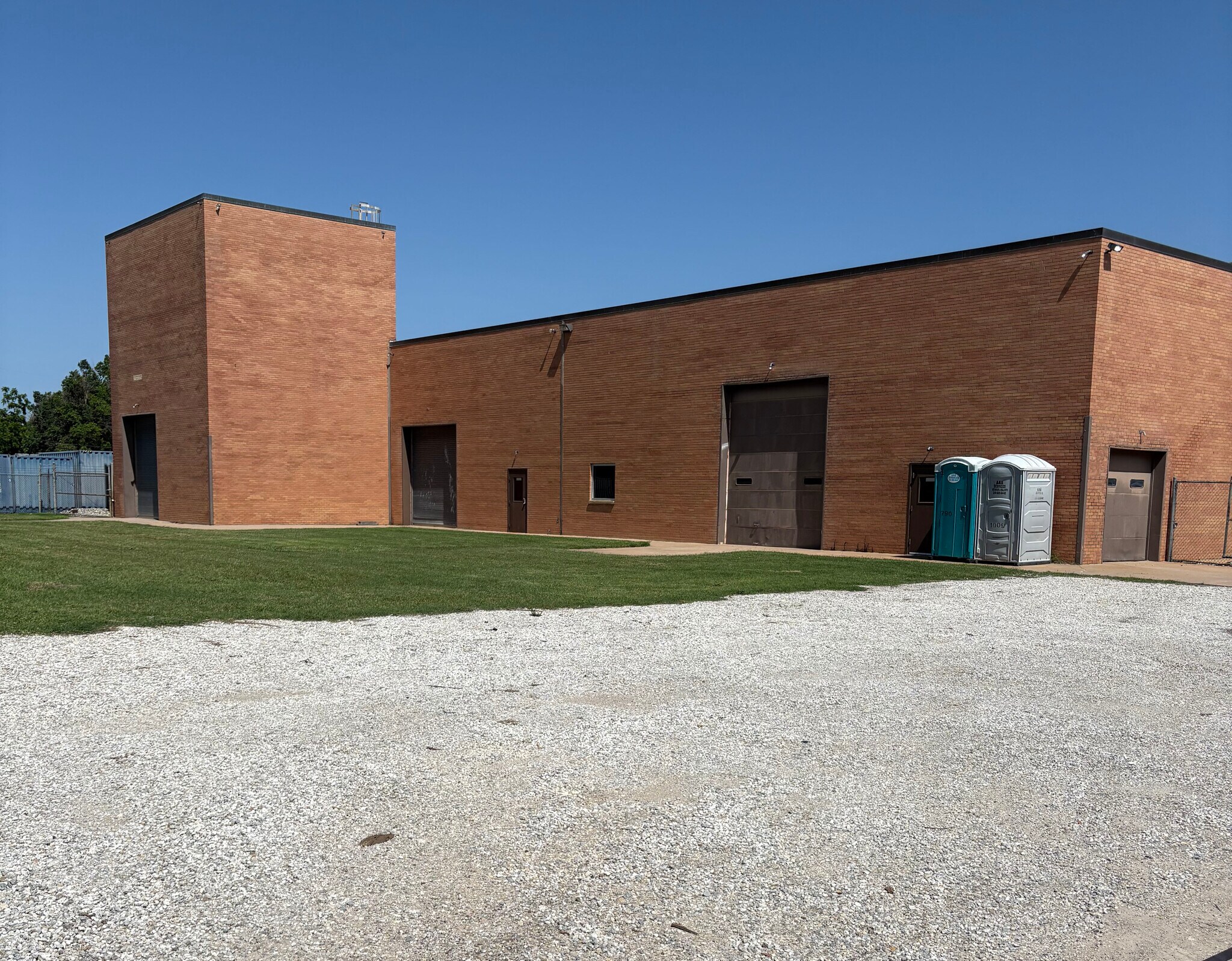 4200 W Harry St, Wichita, KS for Rent