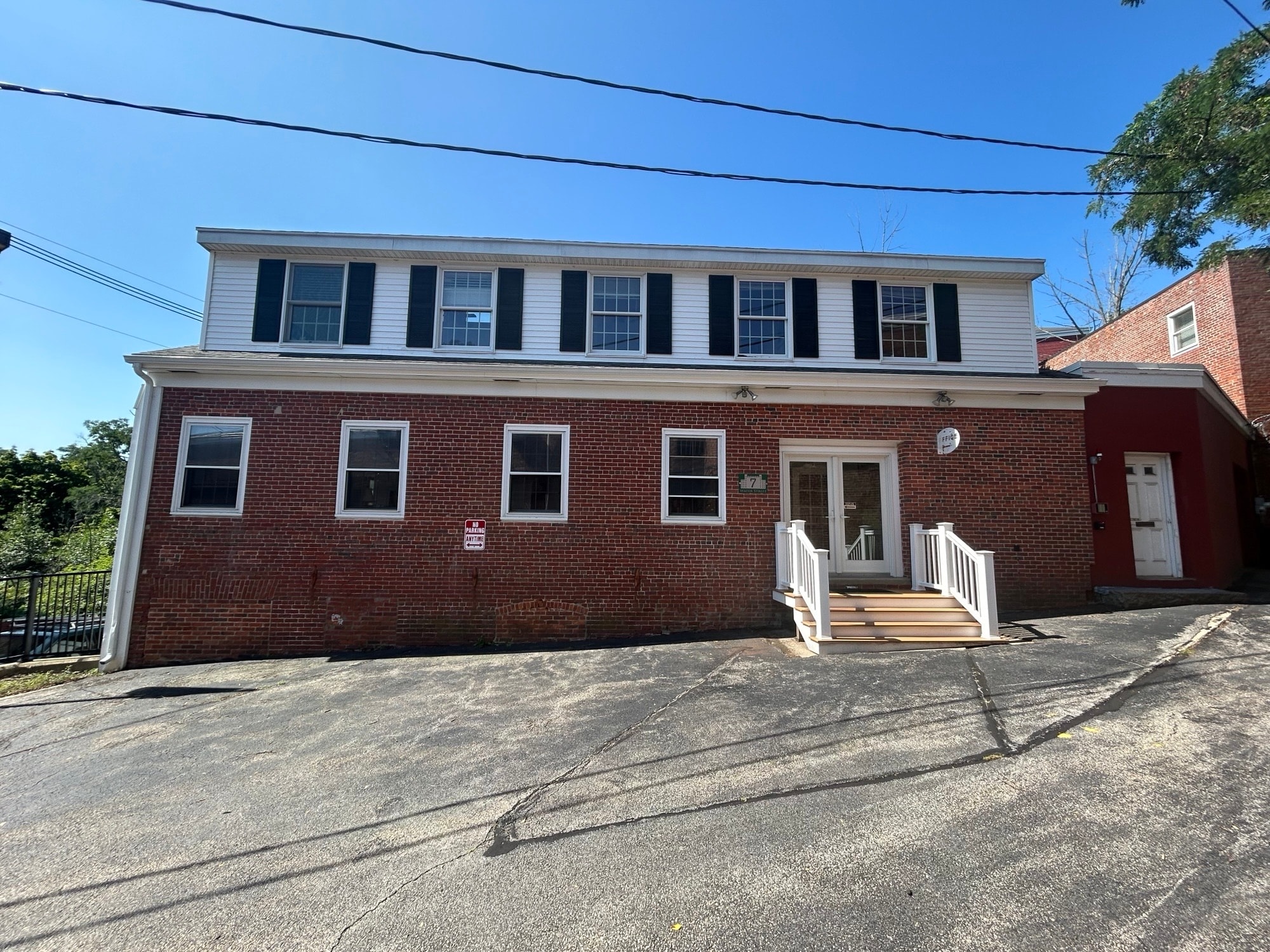7 Water St, Amesbury, MA for Rent