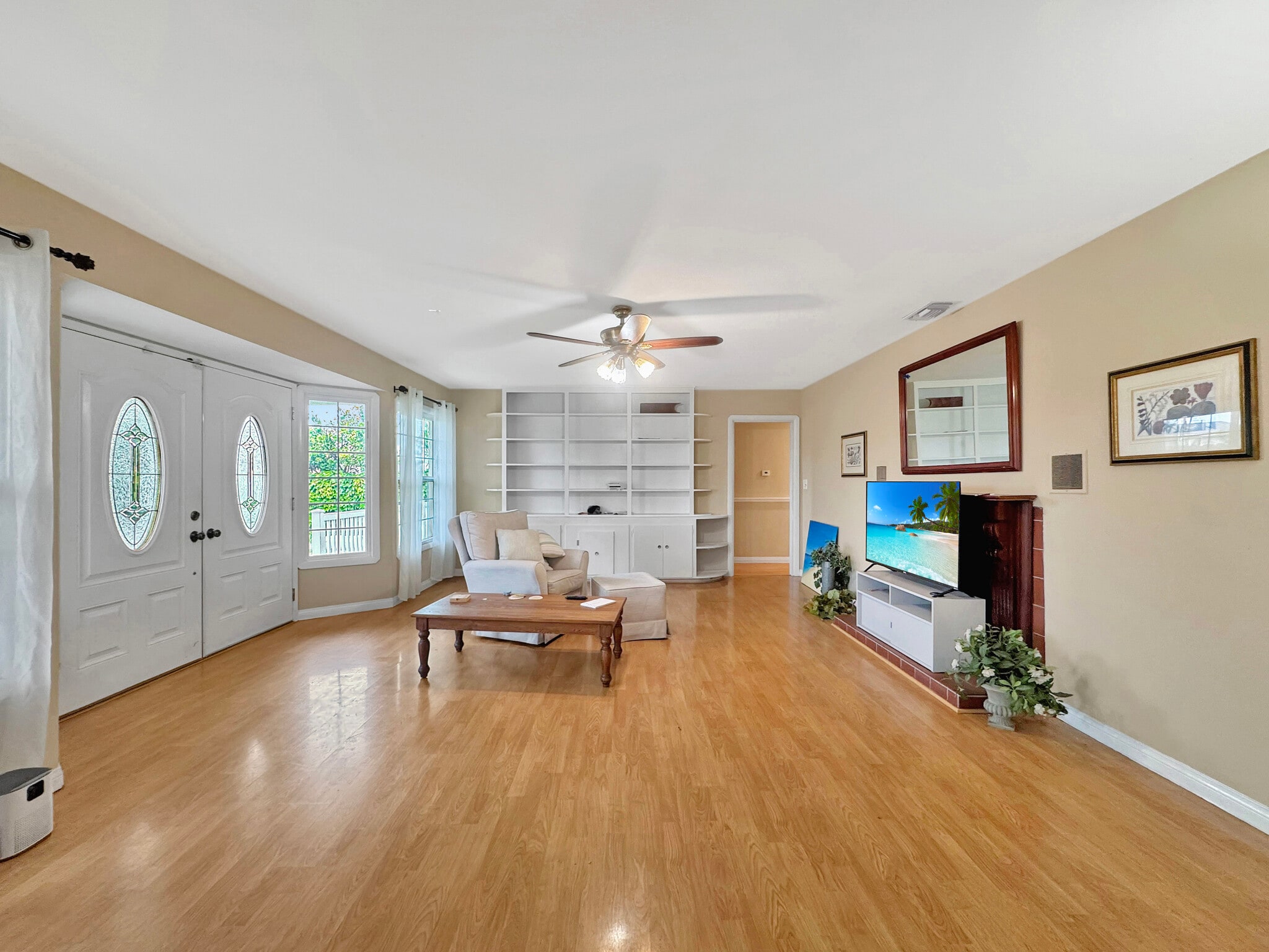 7736 Sugar Dr, Huntington Beach, CA for Sale