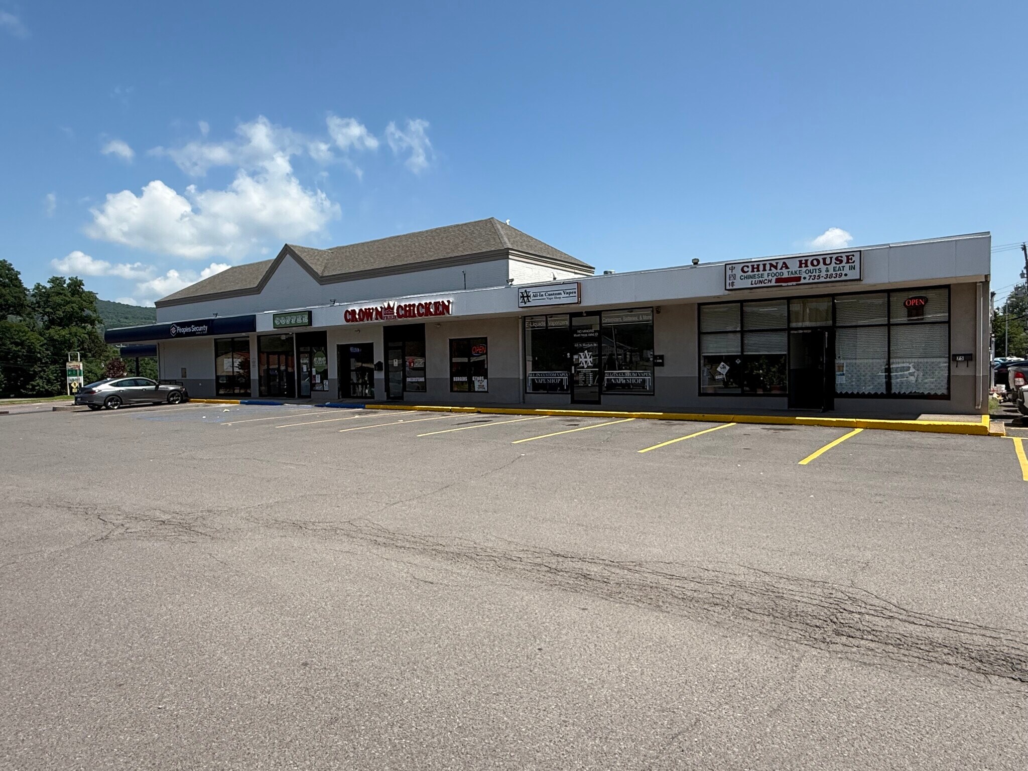 75 N Market St, Nanticoke, PA for Rent