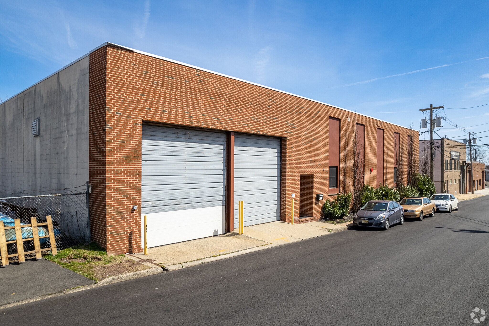 230 Marion Ave Linden, NJ 07036 Flex Property for Lease on