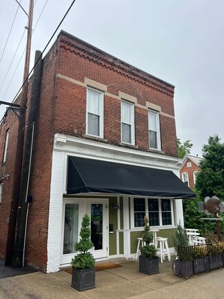 Syracuse, IN Storefront Retail/Office - 201 W Main St