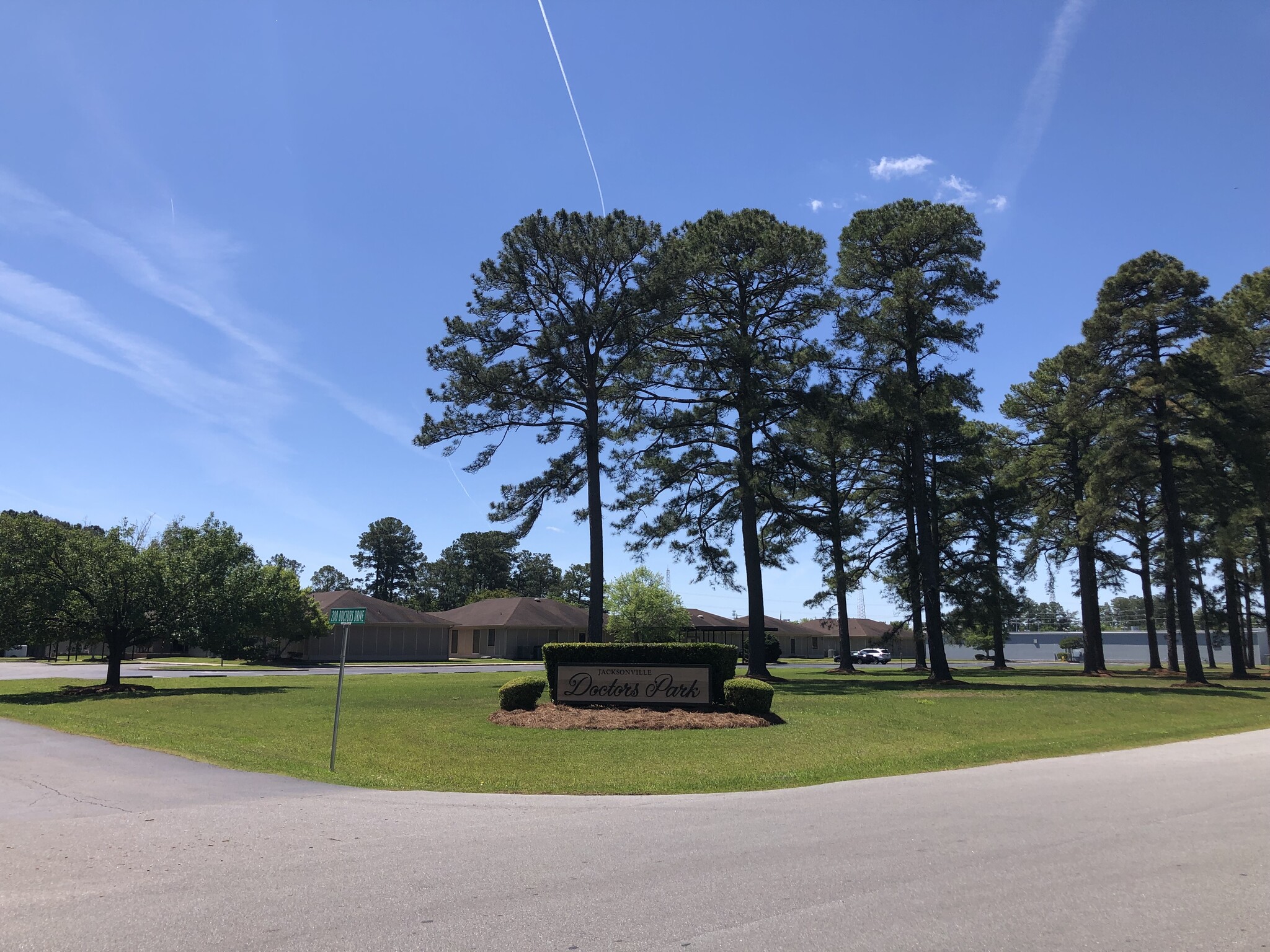 200 Doctors Dr, Jacksonville, NC for Sale