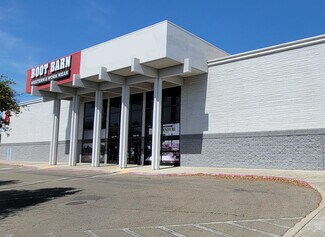 Hanford, CA Retail - 1673 W Lacey Blvd