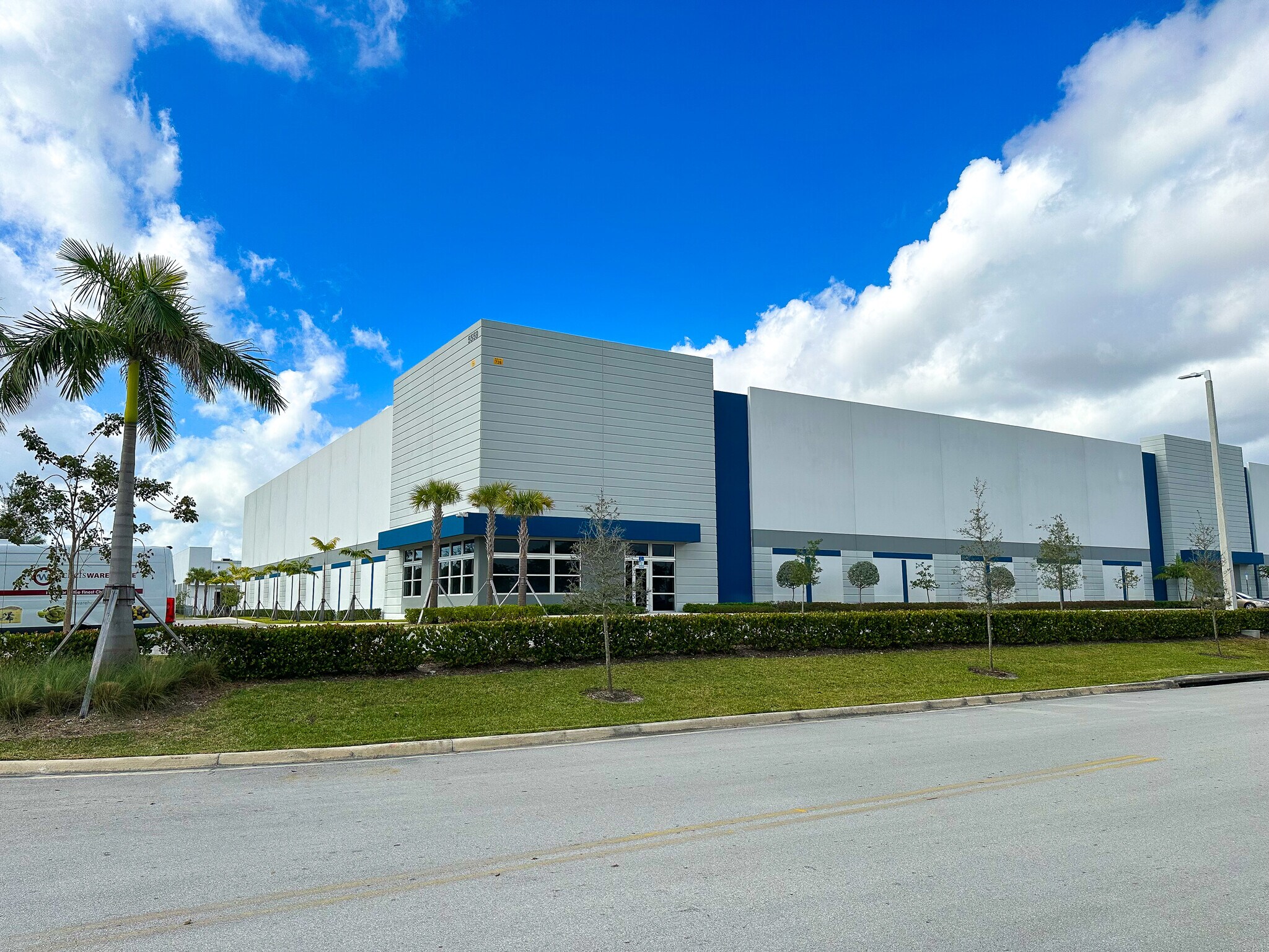 5559 NW 145th St Opa Locka, FL 33054 Industrial Property for Lease on
