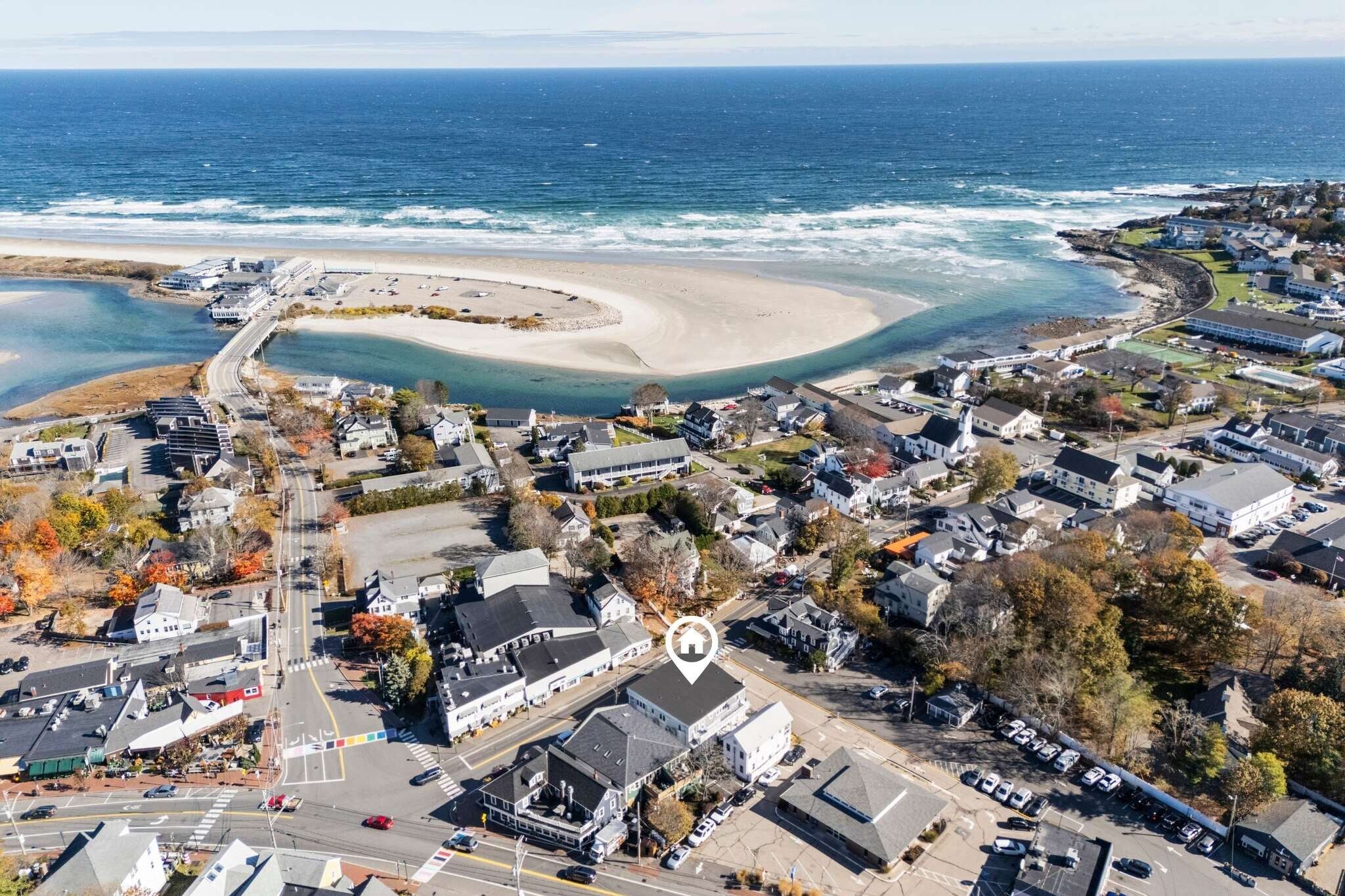 20 Shore Rd, Ogunquit, ME for Sale