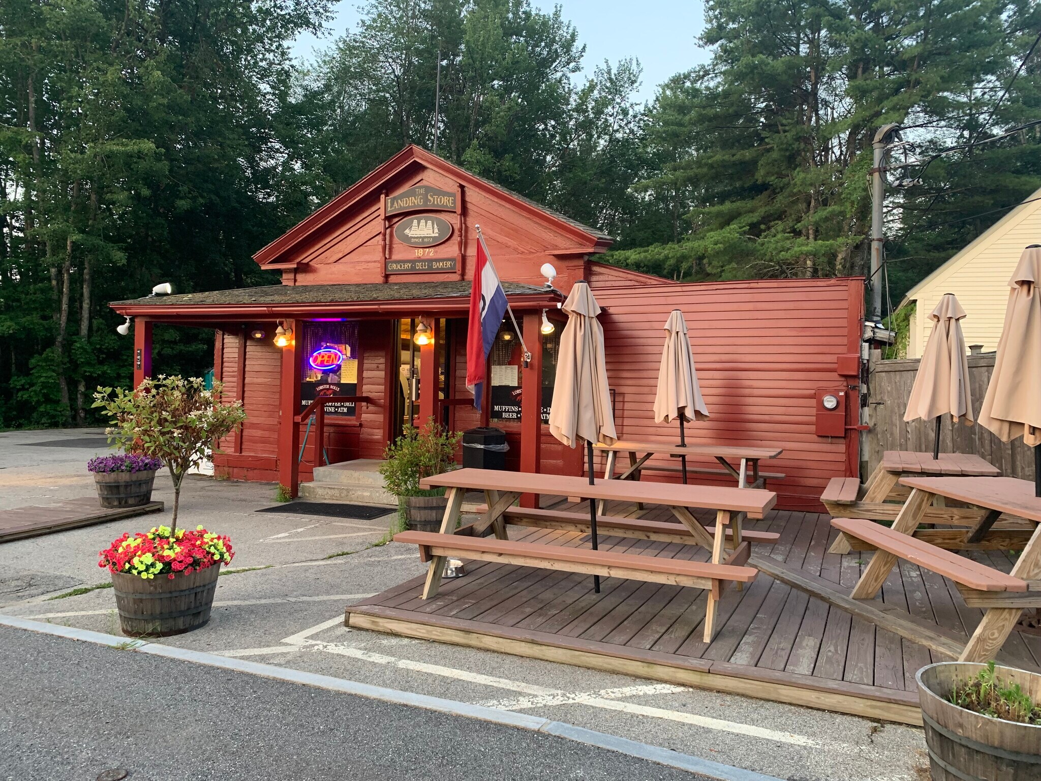 157 Summer St, Kennebunk, ME for Sale