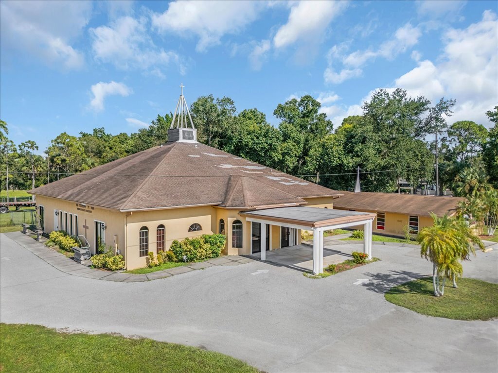 4630 Palm Beach Blvd, Fort Myers, FL for Sale