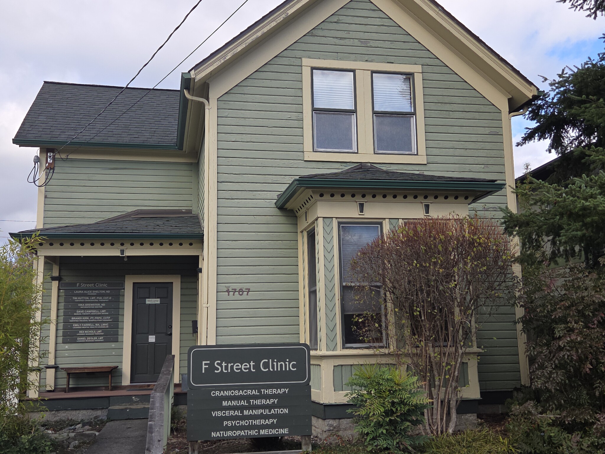 1707 F St, Bellingham, WA for Rent