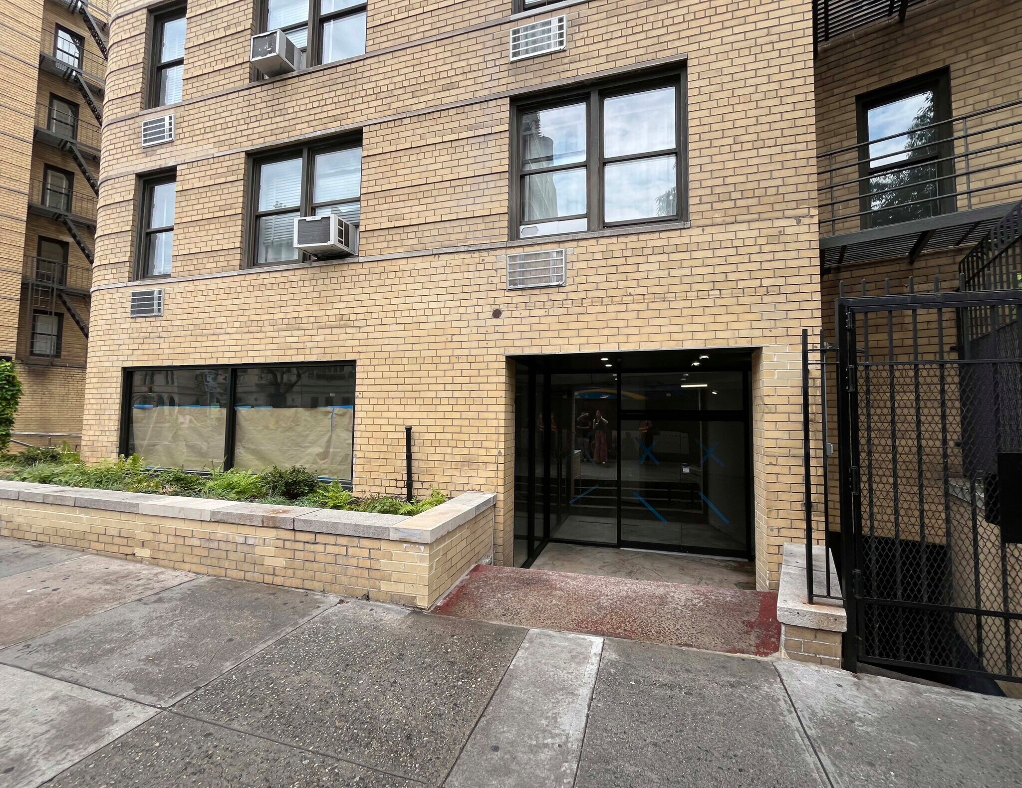 85 4th Ave, New York, NY for Rent