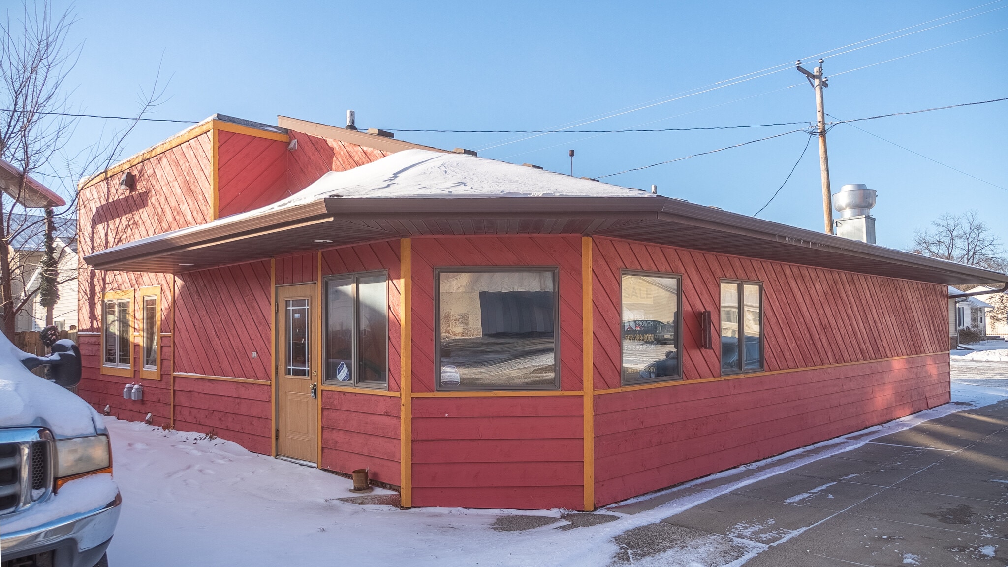 300 S Main St, Pine Island, MN for Sale