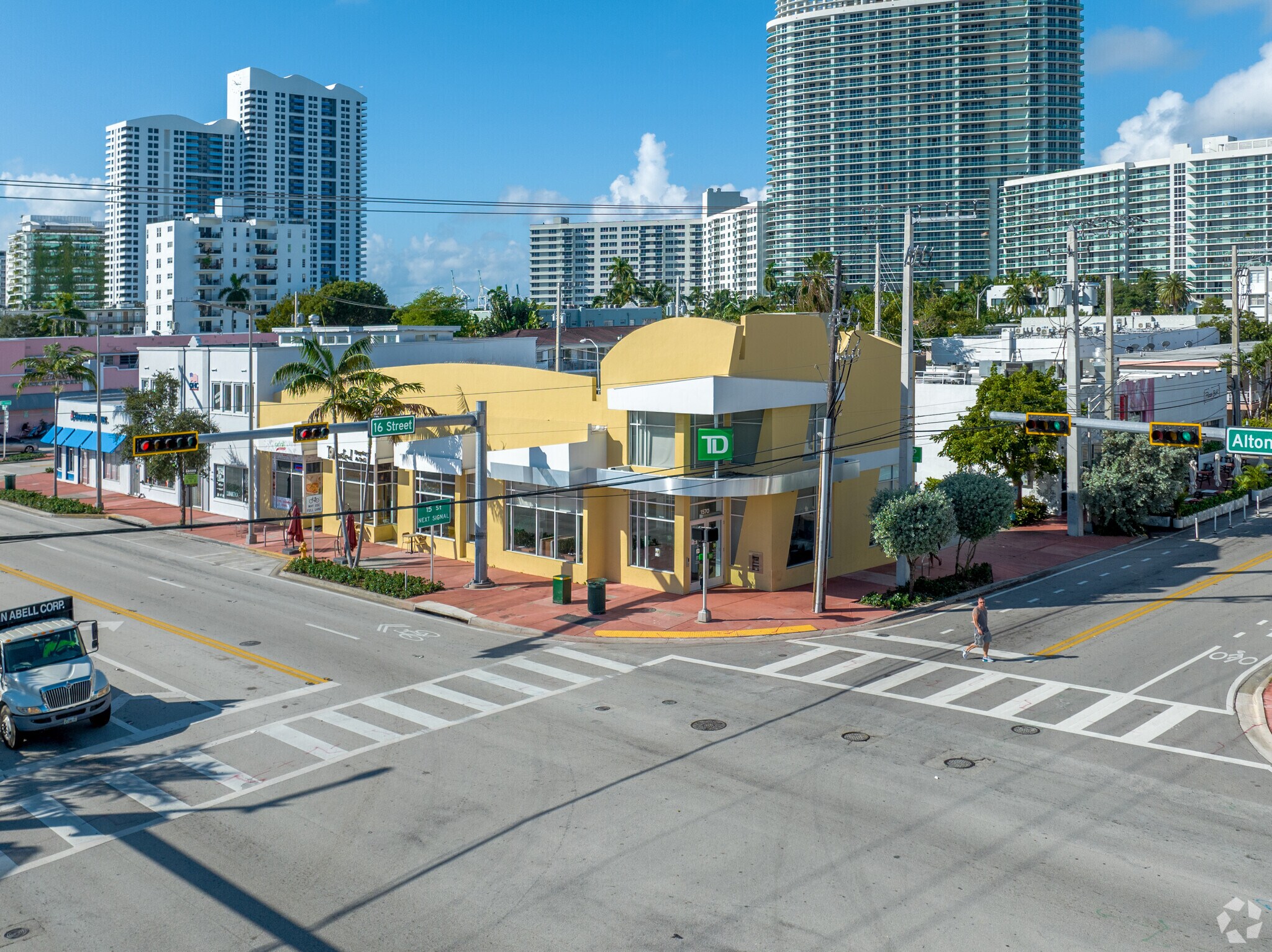 1570 Alton Rd, Miami Beach, FL for Sale
