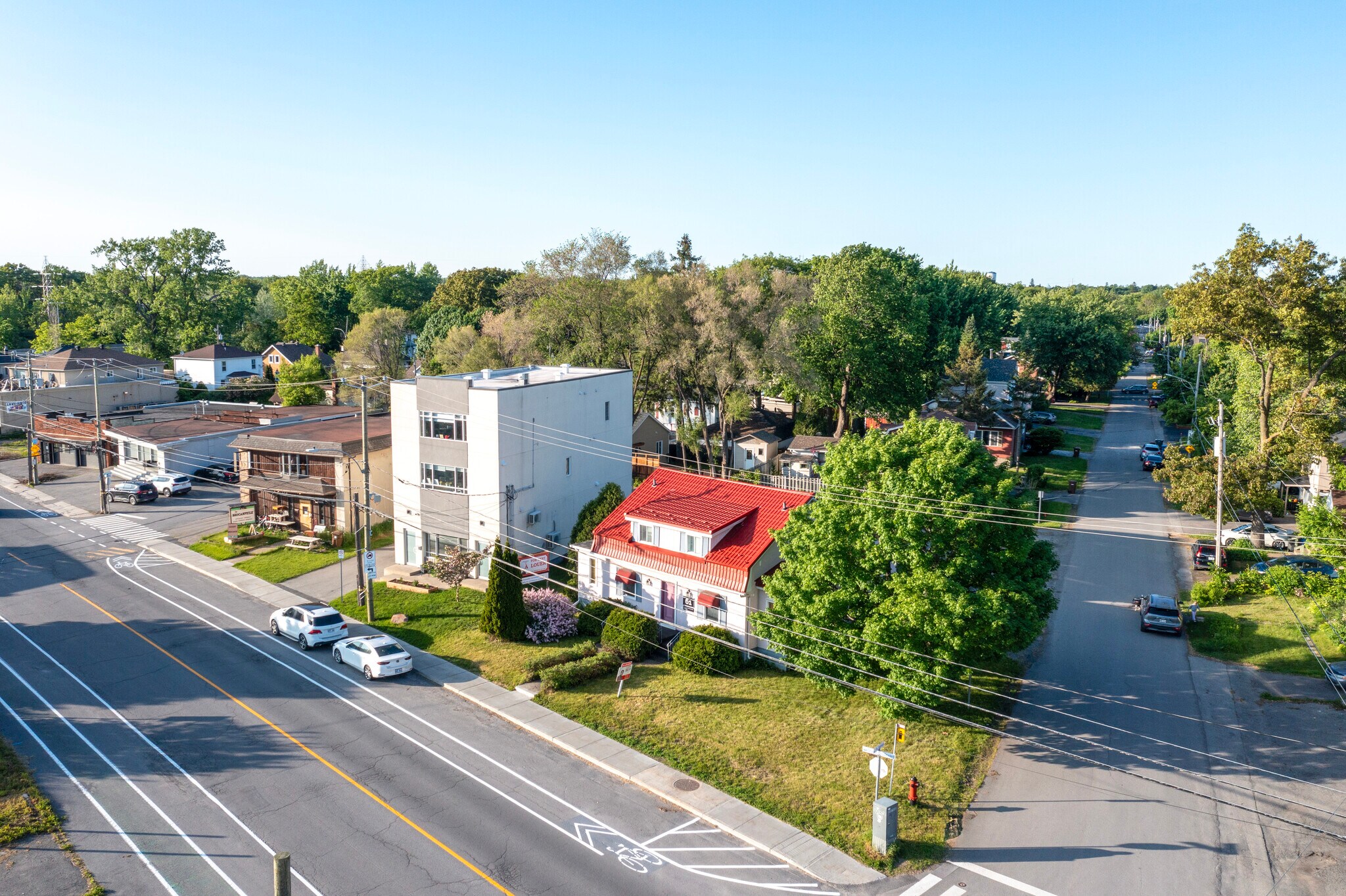61 Boul Grand, L'Île-Perrot, QC for Rent