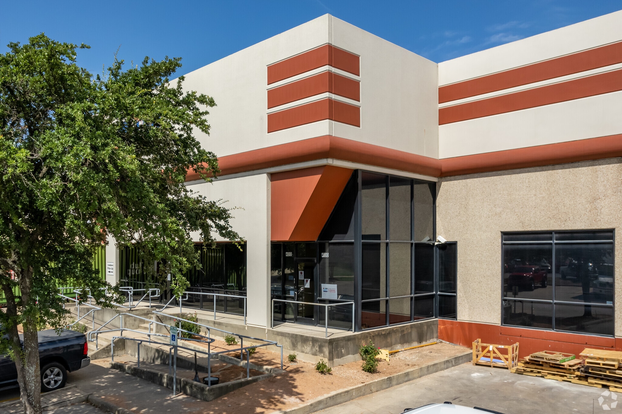 9200 Waterford Centre Blvd, Austin, TX for Rent