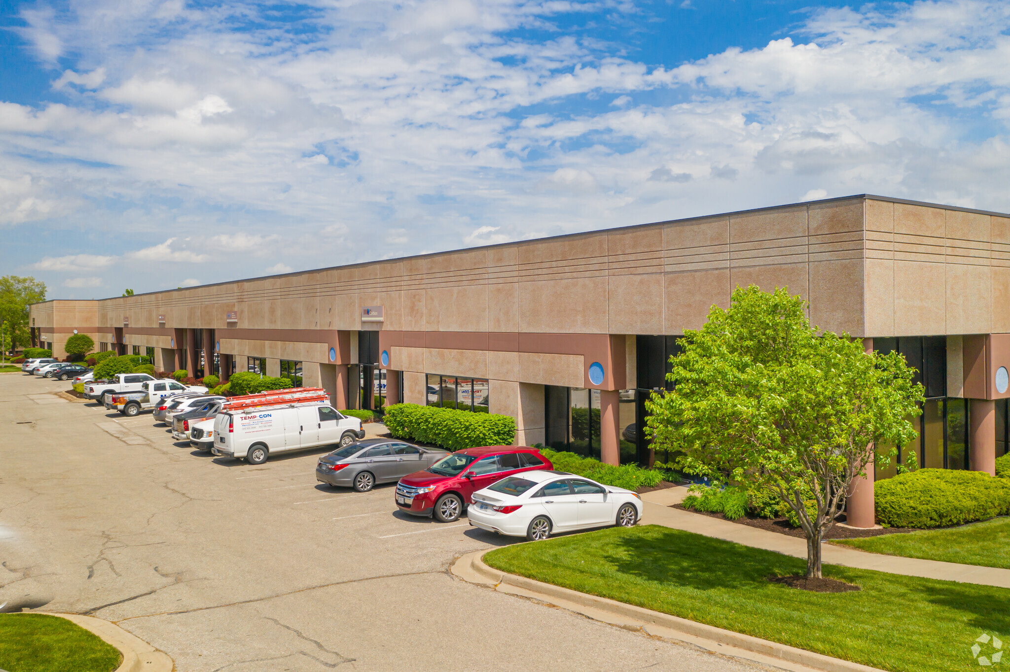 8001-8029 Flint St, Lenexa, KS for Rent