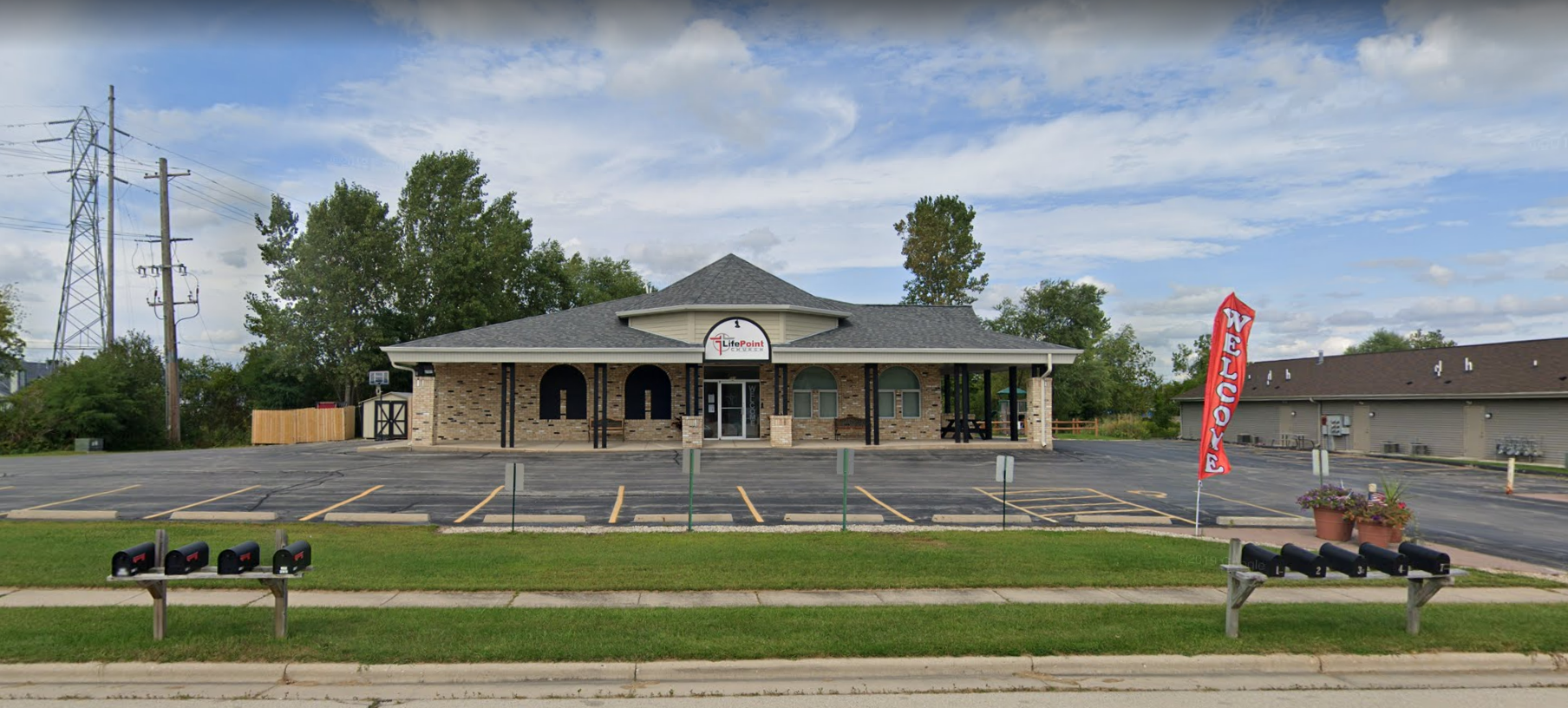560 Bay View Rd, Mukwonago, WI for Sale
