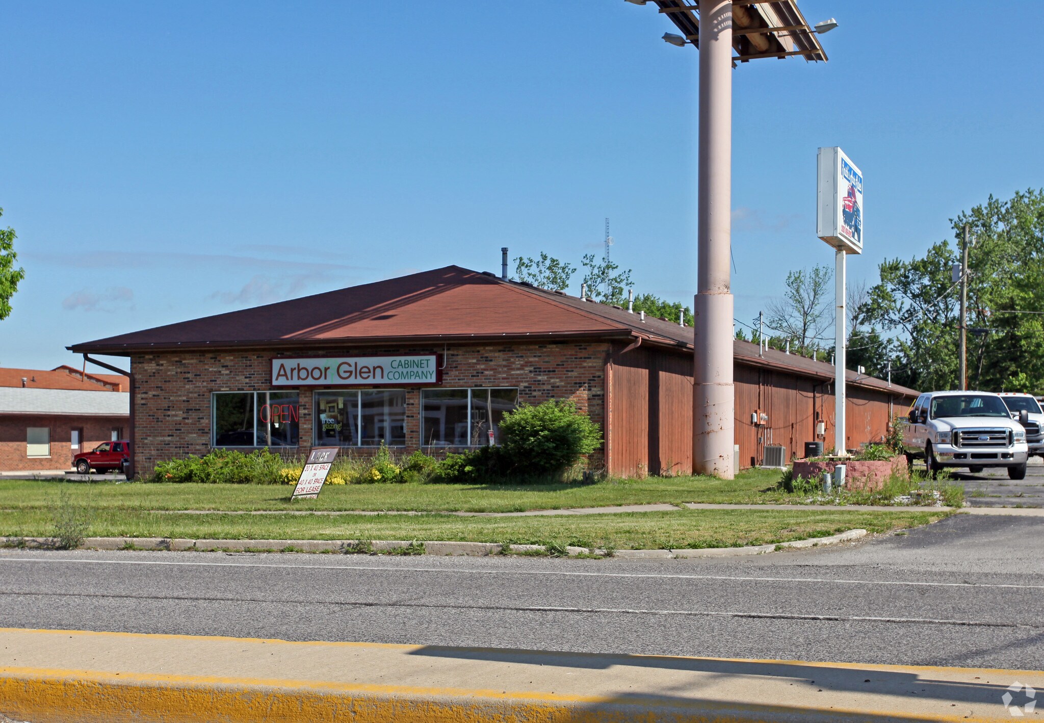 916 W Coliseum Blvd, Fort Wayne, IN for Rent