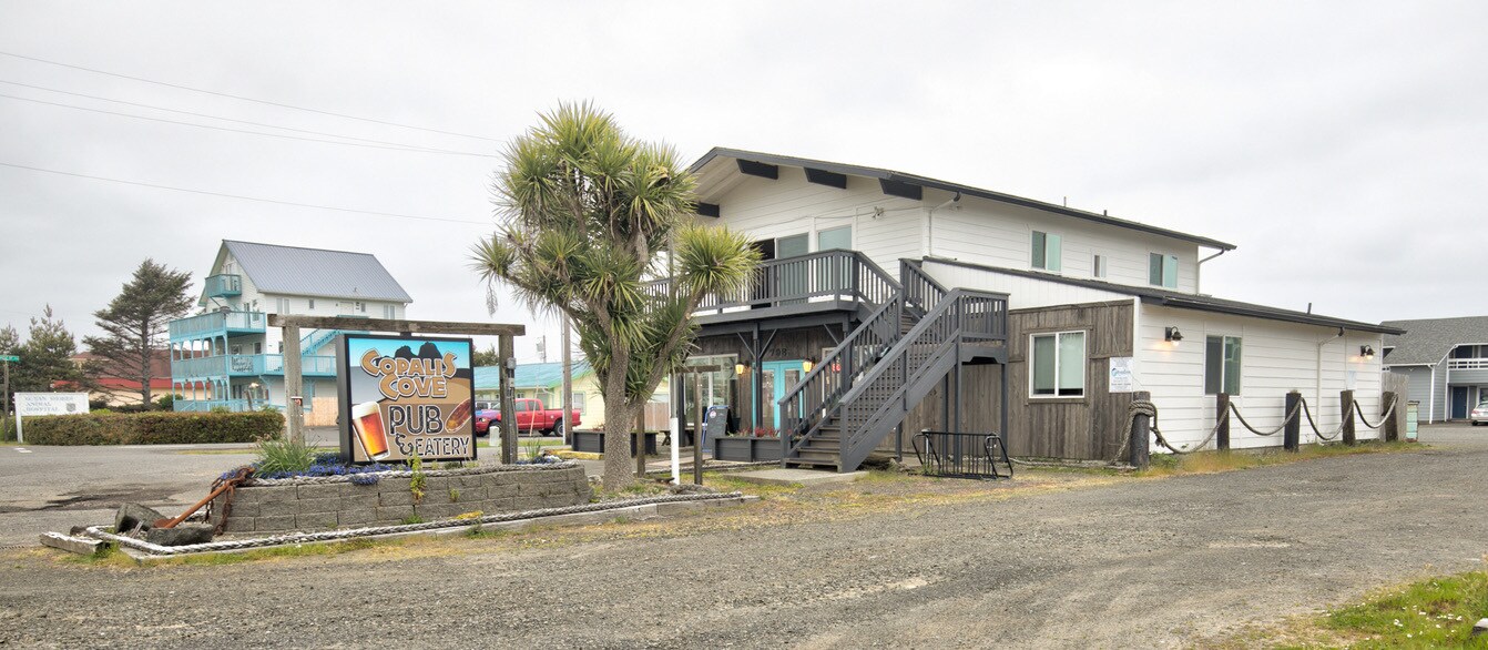 798 Ocean Shores Blvd NW, Ocean Shores, WA for Sale