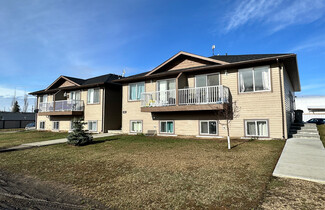 Calmar, AB Apartments - 4905 49 Av