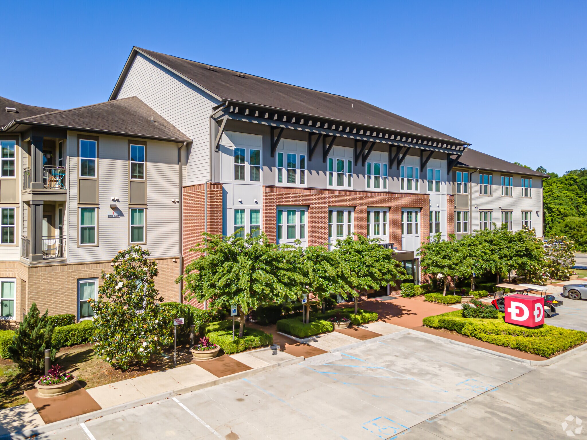 5500 Perkins Rd, Baton Rouge, LA for Sale