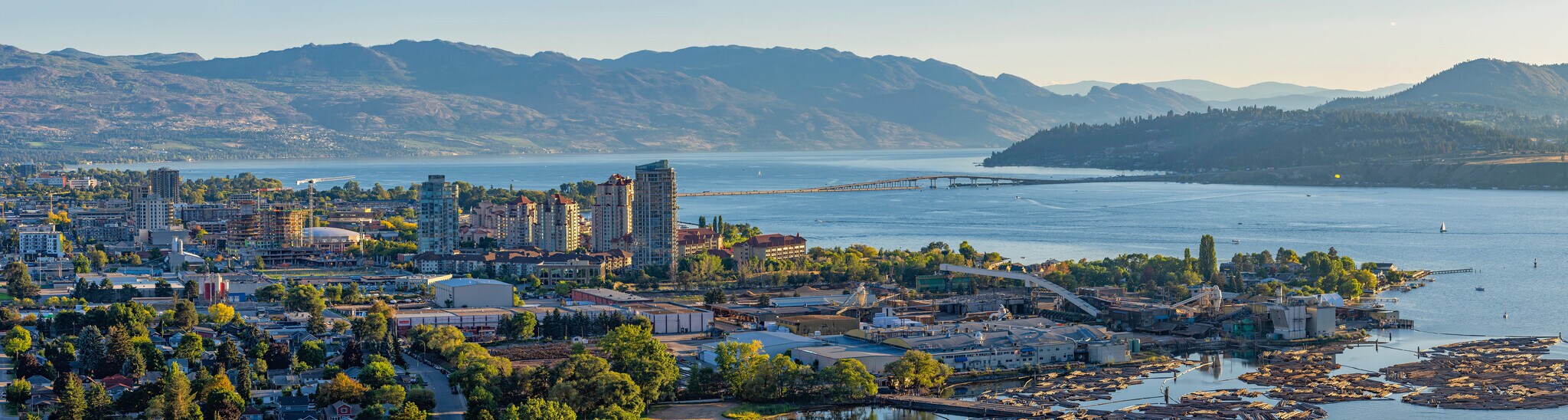 3240 Hilltown Dr, Kelowna, BC for Sale