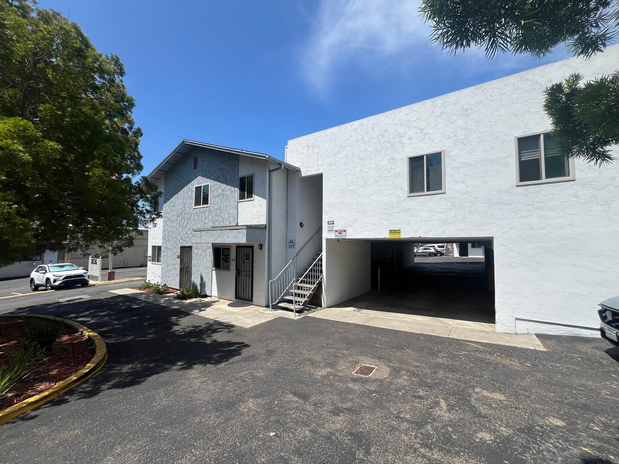 3654-3660 Ruffin Rd, San Diego, CA for Rent