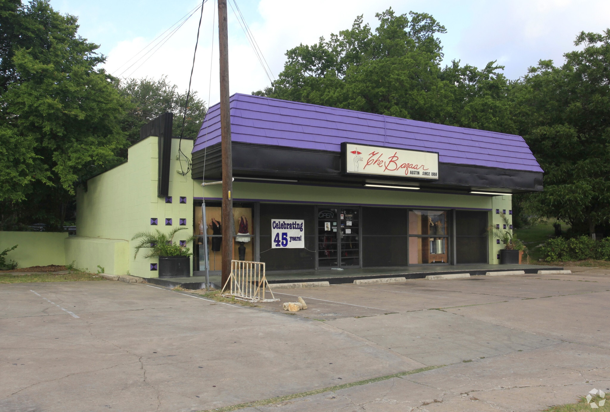 1607 E Riverside Dr, Austin, TX for Rent