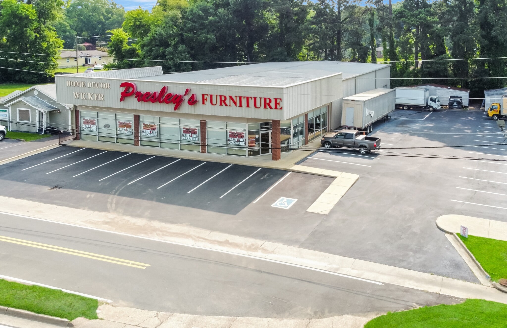 2719 McFarland Blvd E, Tuscaloosa, AL for Rent