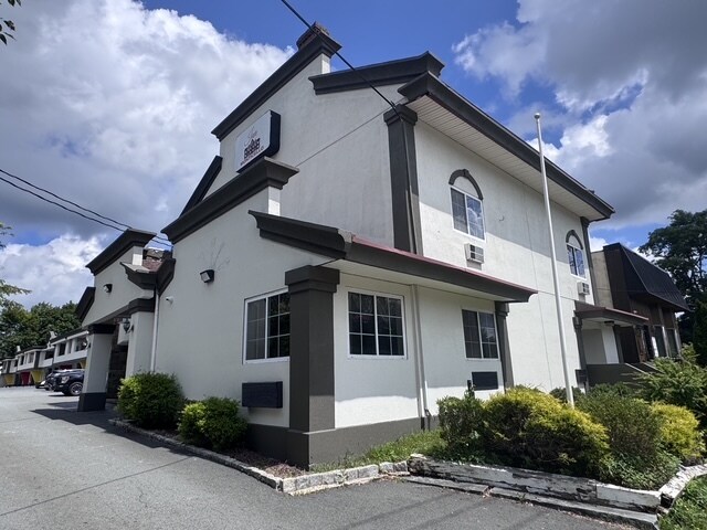 392 Broadway, Monticello, NY for Sale