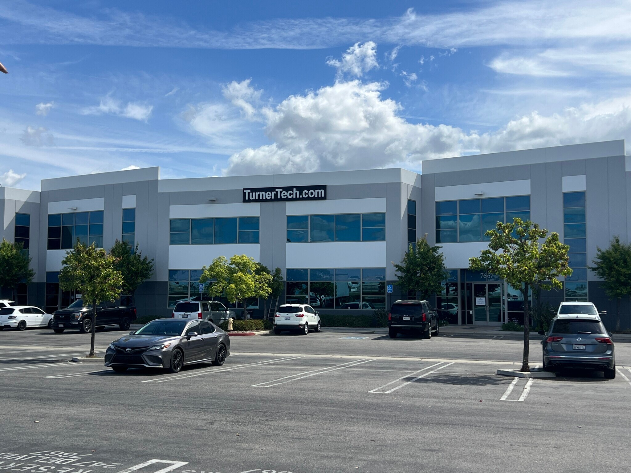 7663 N San Fernando Rd, Burbank, CA for Rent