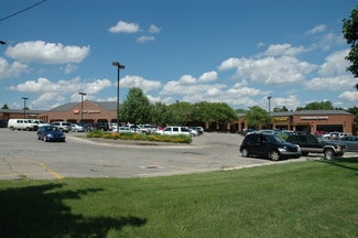 Bloomfield Hills, MI Retail - 3596 W Maple Rd