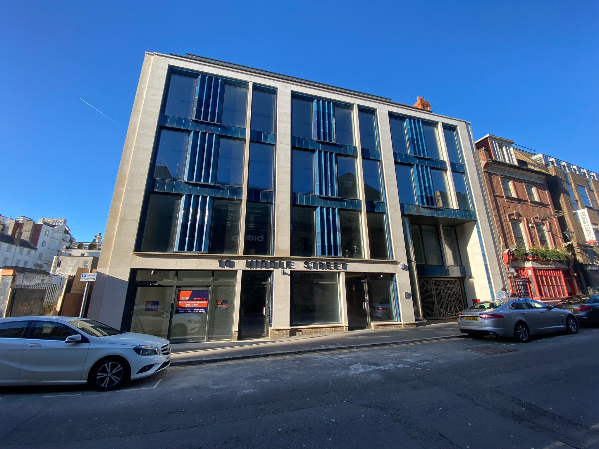 9-11 Middle St, Brighton, ESX for Rent