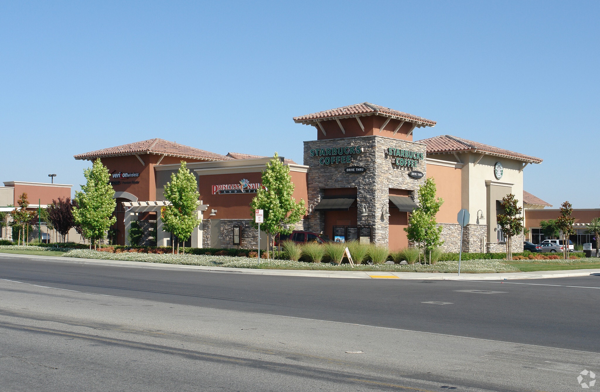 13125 Rosedale Hwy Bakersfield, CA 93314 Retail Property for Sale on