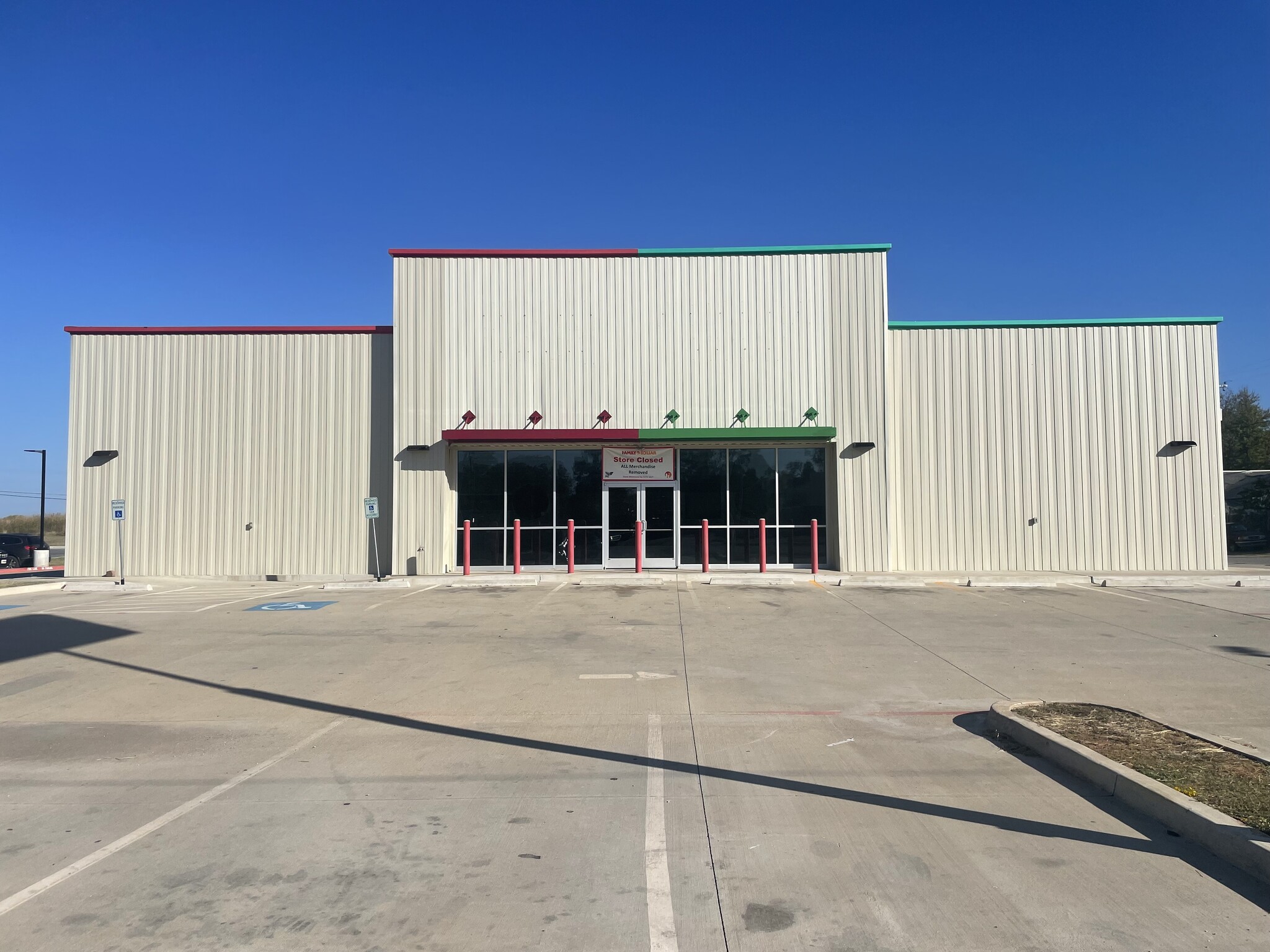 124 E Highway, Holdenville, OK for Rent