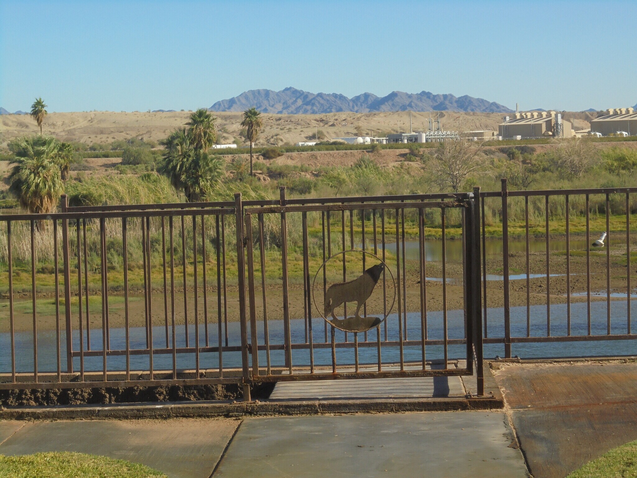 654 Riviera Dr, Blythe, CA for Sale