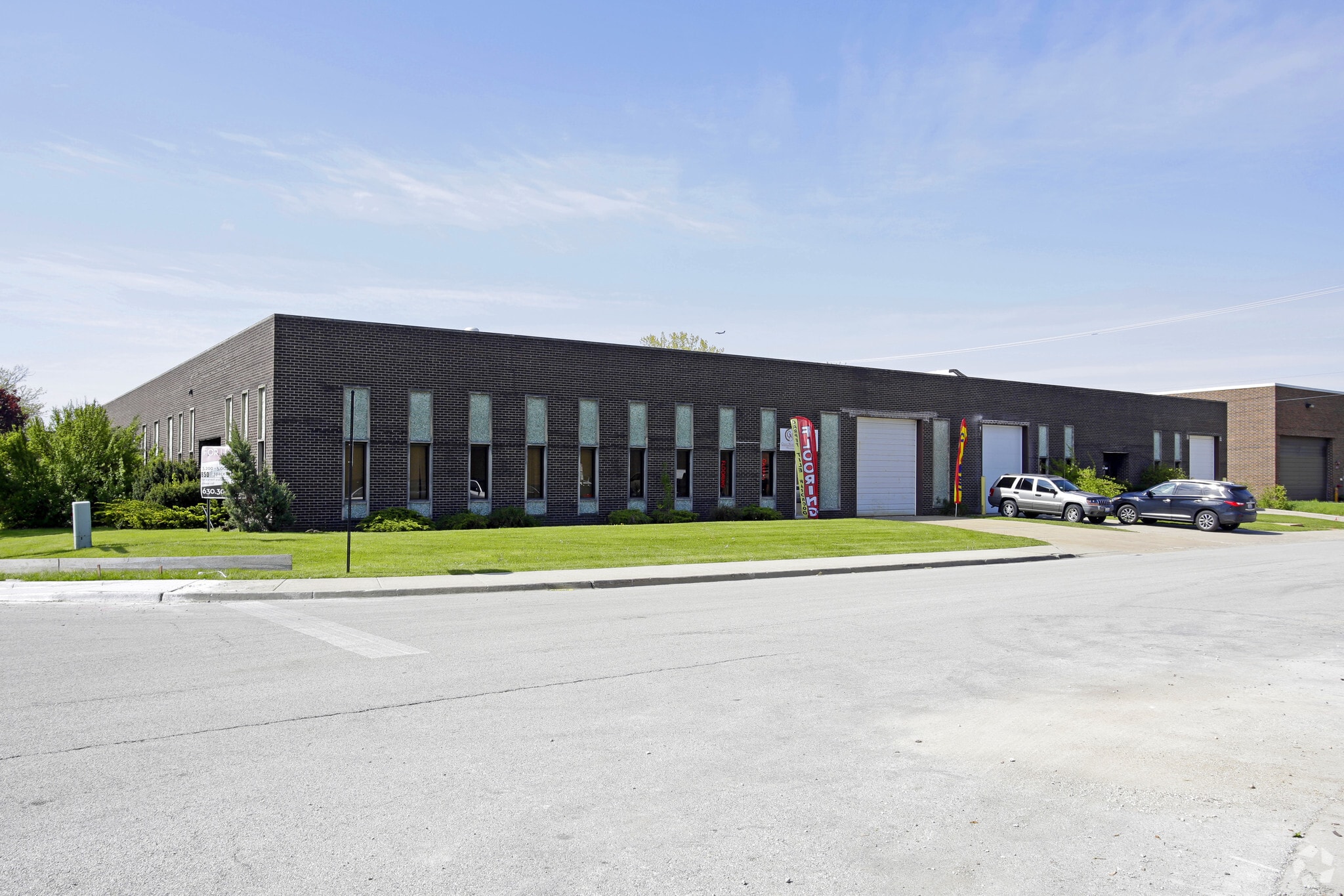 740-742 Lively Blvd, Elk Grove Village, IL for Sale