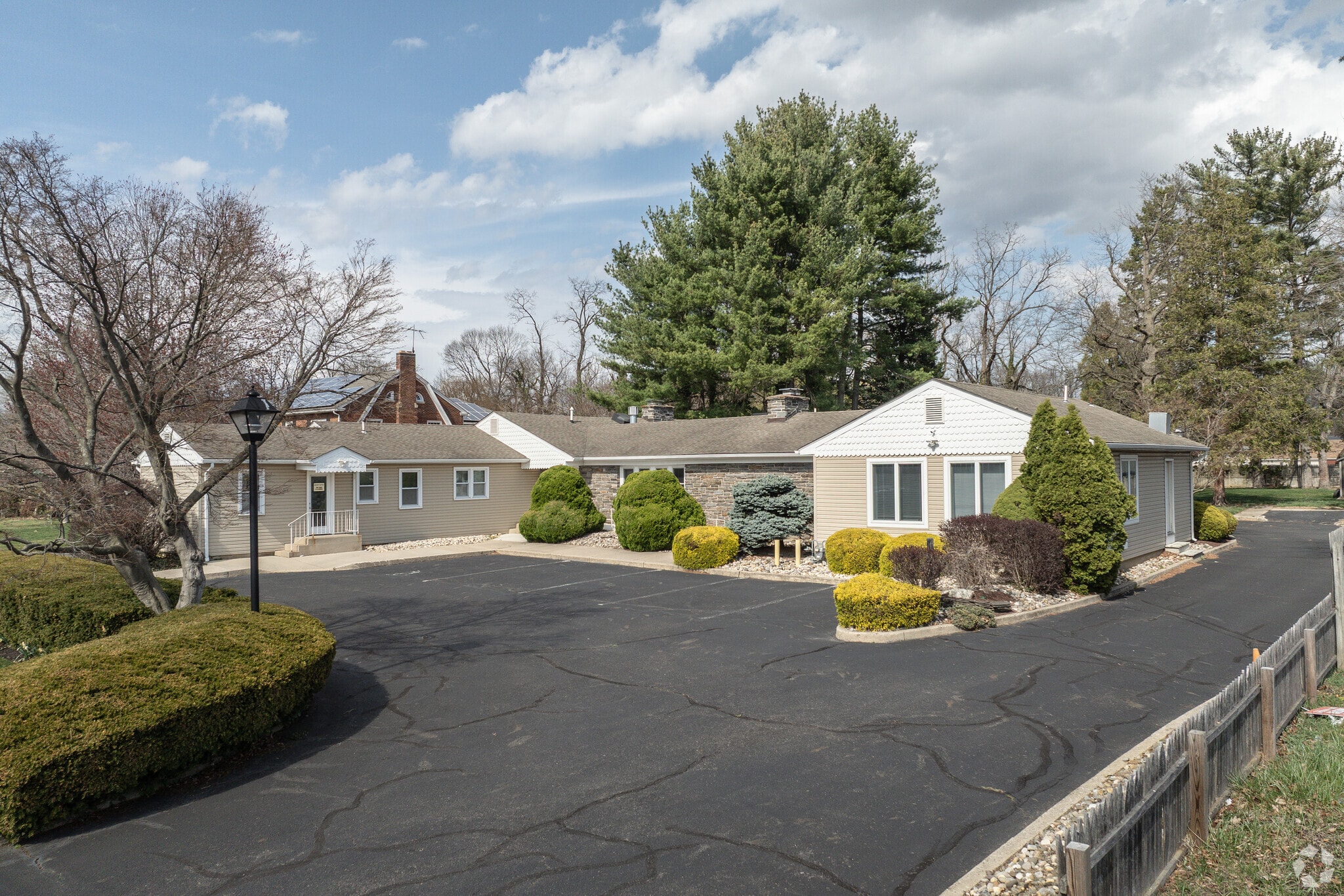 625 Farnsworth Ave, Bordentown, NJ for Sale