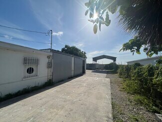 West Palm Beach, FL undefined - 2500 E Tamarind Ave