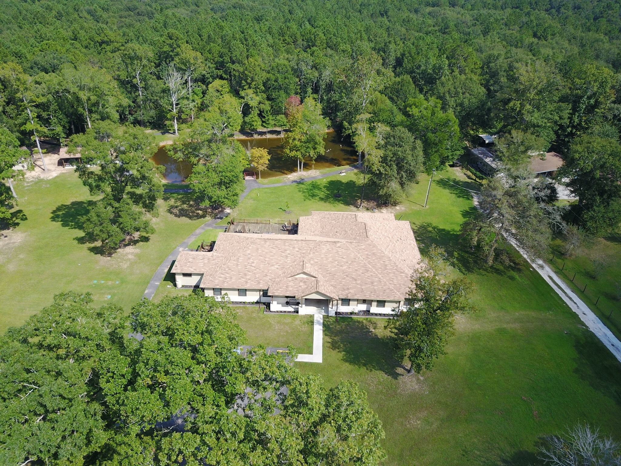 11497 Coon Hollow Rd, Conroe, TX for Sale