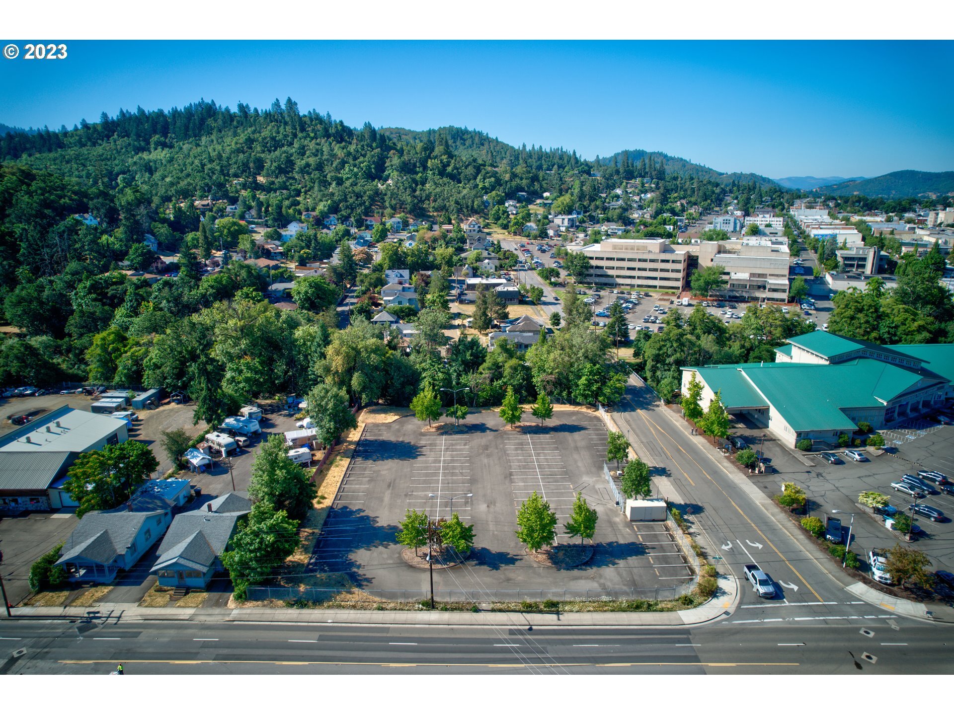 0 DIAMOND LAKE blvd, Roseburg, OR for Sale