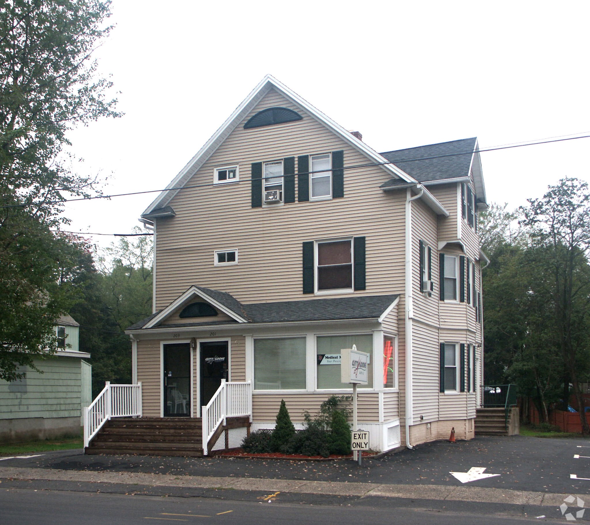 201 Broad St Meriden, CT 06450 Retail Property for Lease on
